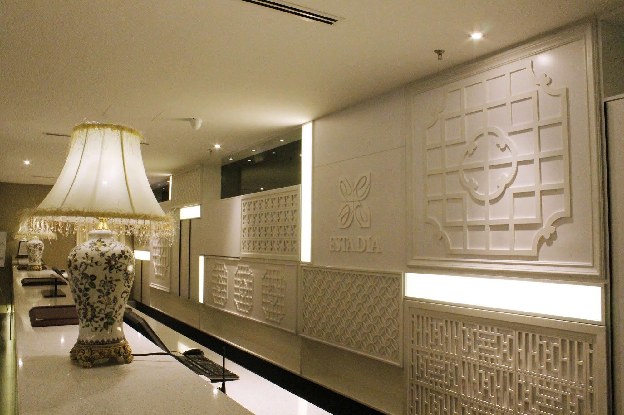 Estadia Hotel Malacca Exteriör bild